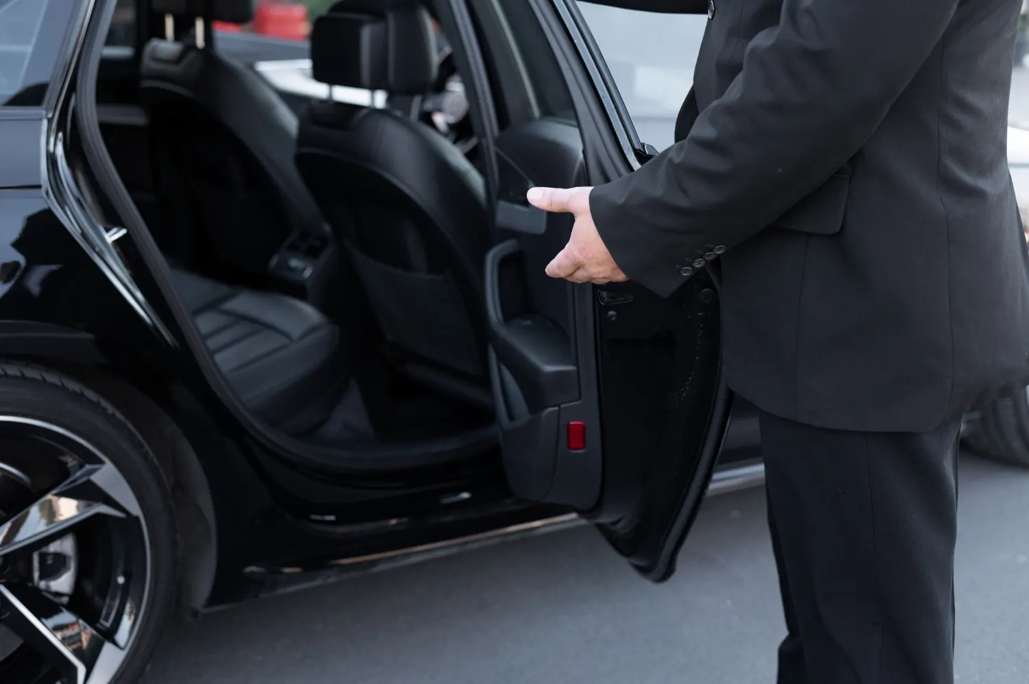 Luxury transfer vehicle